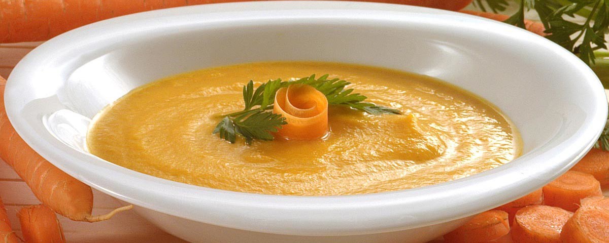 Plate with soup-puree